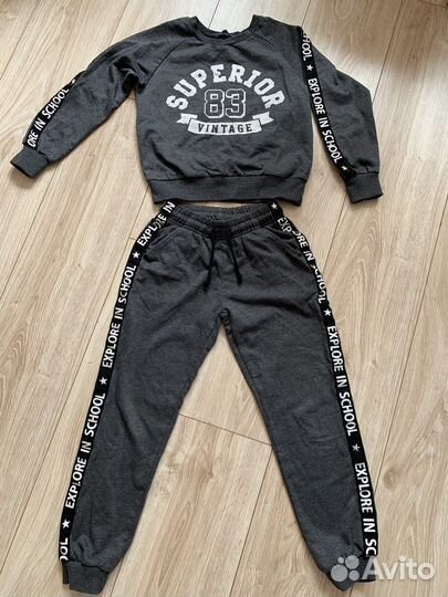 Костюм спортивный