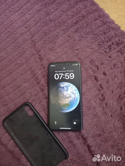 iPhone Xs, 64 ГБ