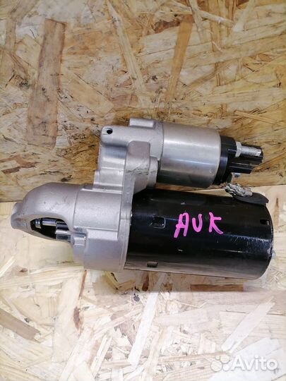 Стартер Audi A6 C6 3.2 AUK