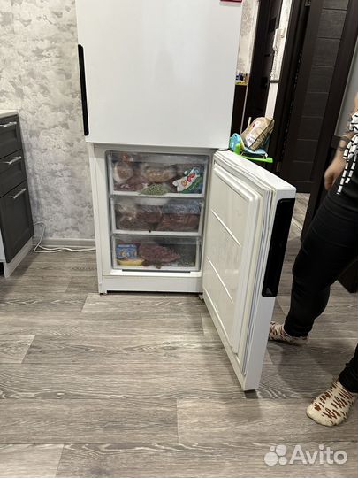 Холодильник