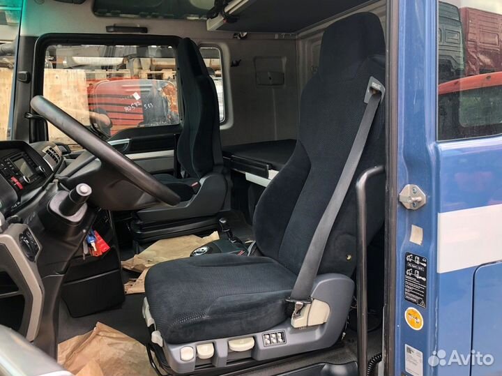 Сиденье водительское пневматическое Man TGX