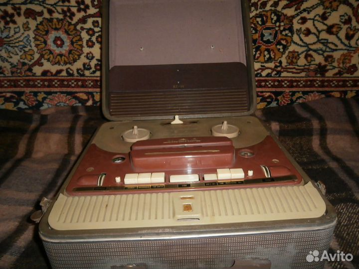 Катушечный магнитофон ламповый Мелодия мг-56