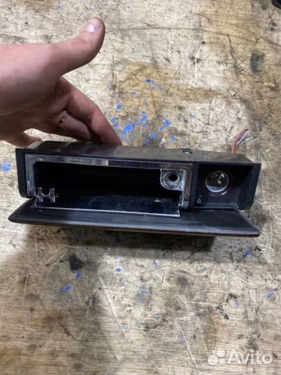 Пепельница Audi A8 4E2 BFM 2002-2005