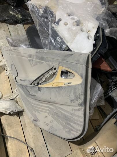 Обшивка задней левой двери Тойота Камри v40