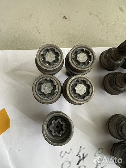 Болты колесные audi q7 4M