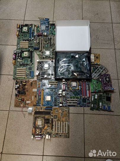 Различное компьютерное железо