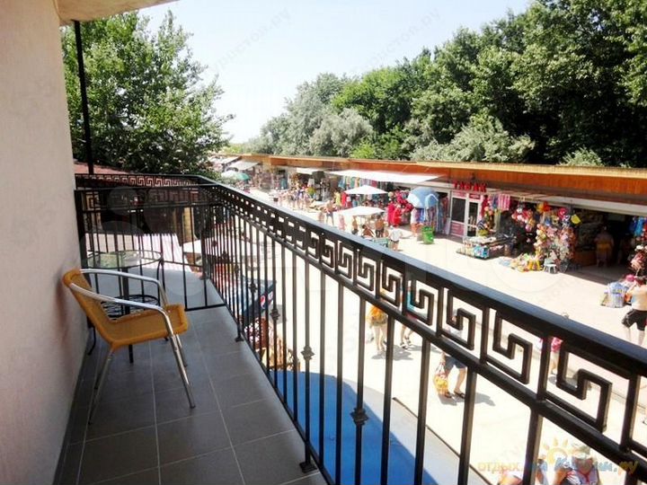 Комната 18 м², 2/2 эт.