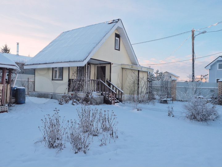 Дом 50 м² на участке 2 сот.