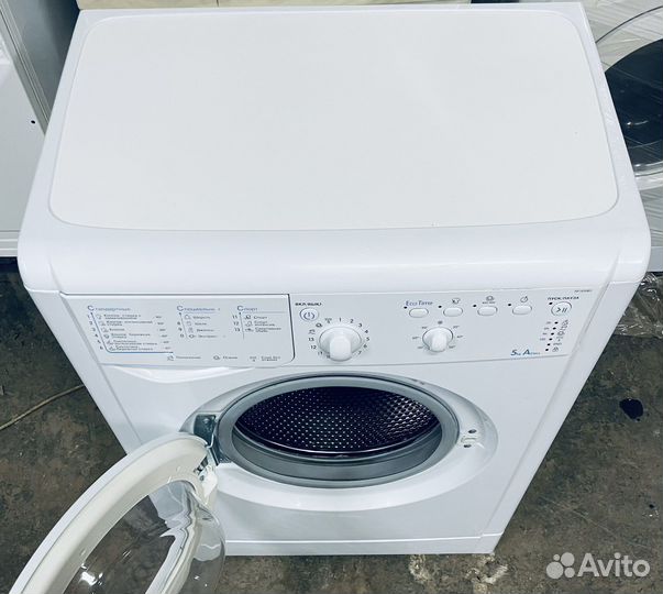 Стиральная машина Индезит узкая