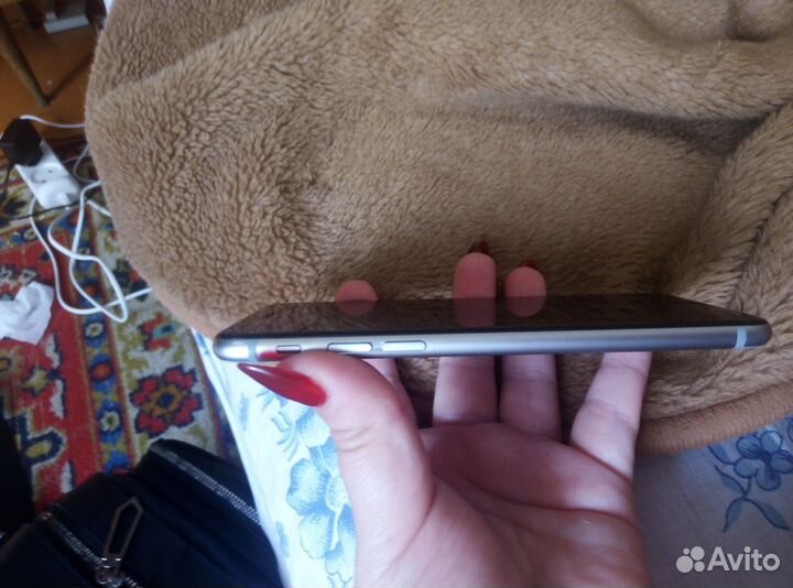 Телефон iPhone 6 16 гб