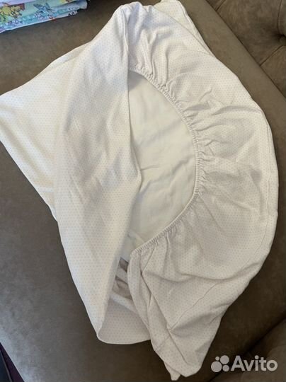 Простынь на резинке в детскую кроватку, овальная