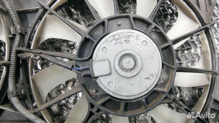 Вентилятор радиатора Toyota Avensis