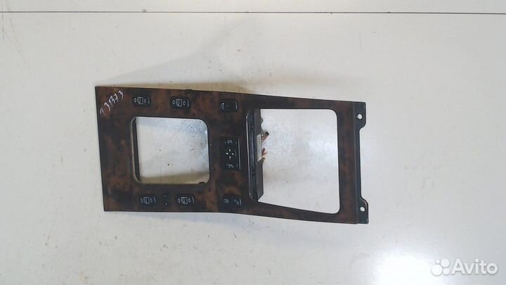 Рамка под кулису Mercedes ML W163, 2004