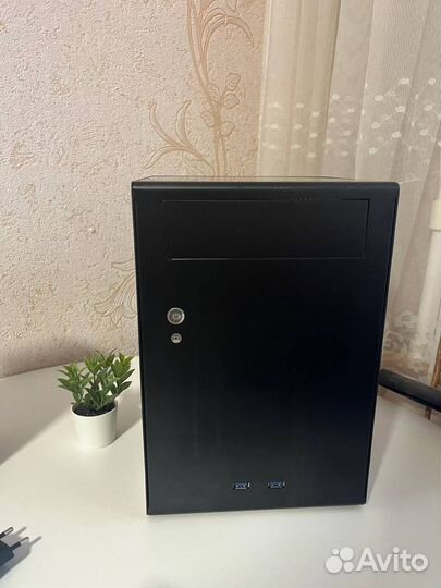 Компьютер mini itx