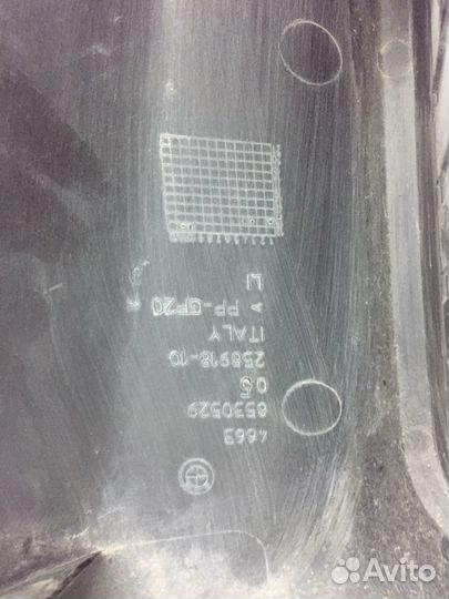 BMW адвенчер F 800 gsa левая боковина