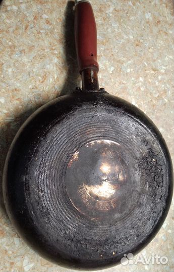 Продам сковороду