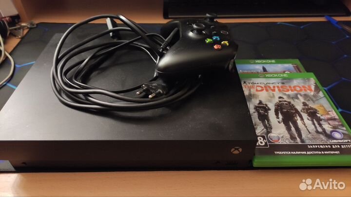 Xbox One X 1tb