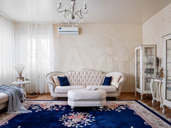 Дом 217,8 м² на участке 16,8 сот.