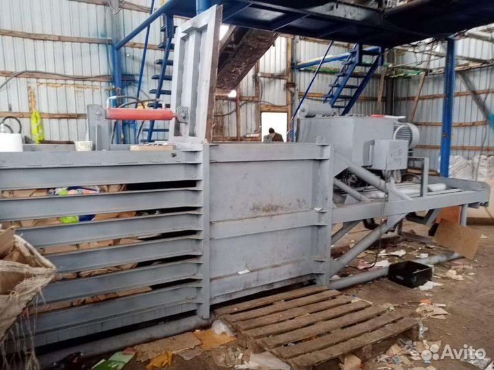 Пресс горизонтальный для вторсырья б\у