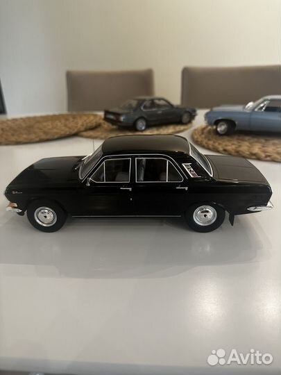 Модель Волга Газ 24 1:18