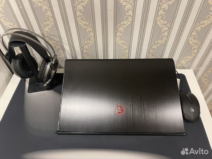 Игровой ноутбук msi 17 3
