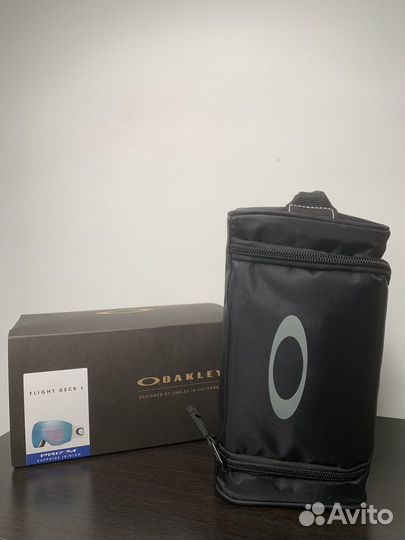 Горнолыжная маска Oakley Flight Deck