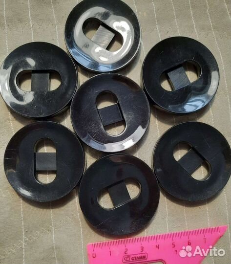 Пуговицы для пальто