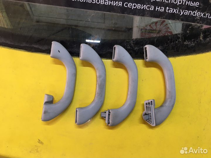 Ручки потолка Skoda Octavia A7