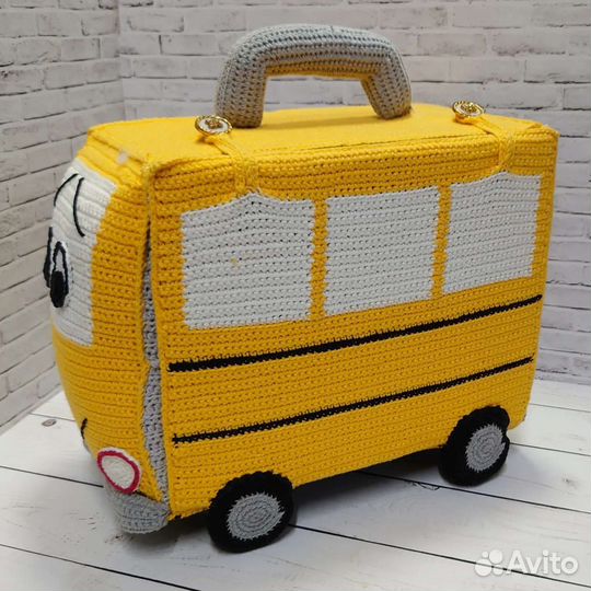 Автобус гараж