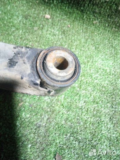 Рычаг подвески задний Mitsubishi Pajero 4 V9