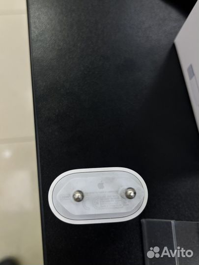 Блок быстрой зарядки для iPhone