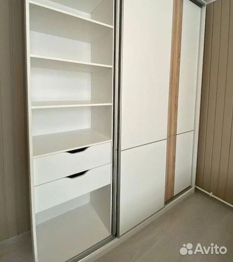 Шкаф стенка