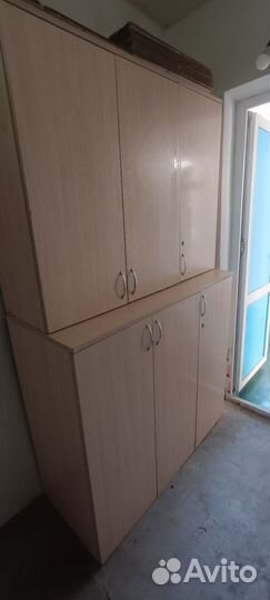Шкаф распашной