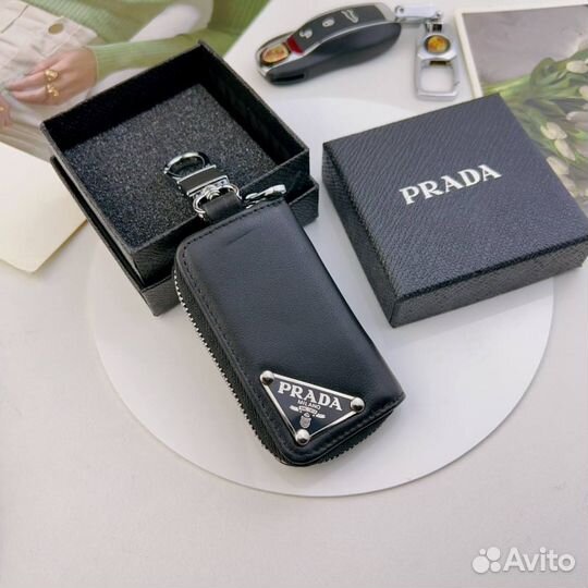 Ключница Prada