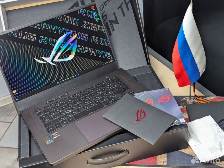 Asus ROG zephyrus 15,6 2,5K / RTX 3080 / R7 / 1 TB