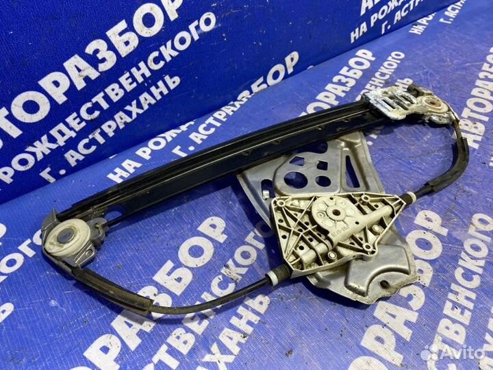 Трапеция стеклоподъемника Mercedes-Benz W220 седан