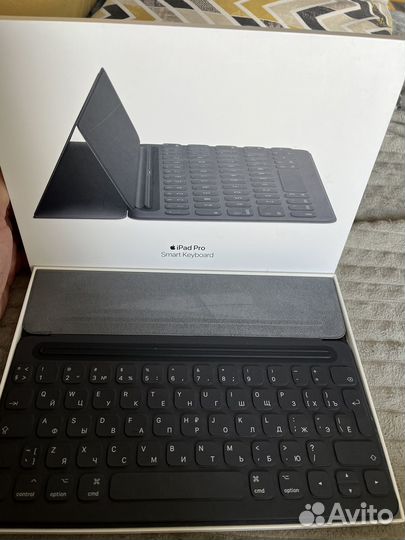 Apple SMART keyboard