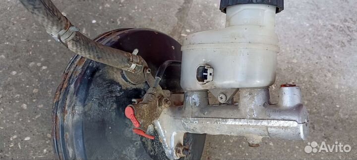 Вакуумный усилитель тормозов toyota carina e