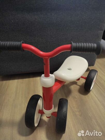 Беговел детский трехколесный