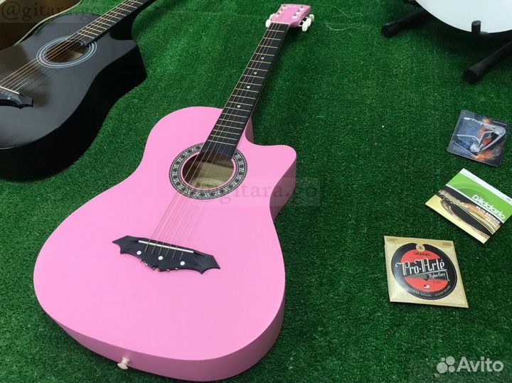 Гитара акустическая