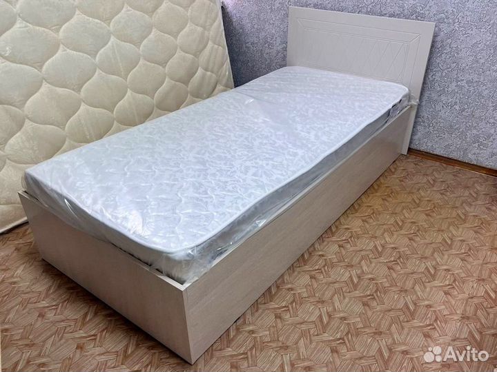 Кровать Новая