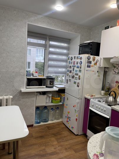 Доля в 2-к. квартире, 41,8 м², 3/5 эт.