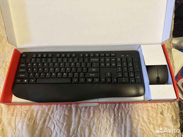 Новая Клавиатура беспроводная и компьютерная мышка