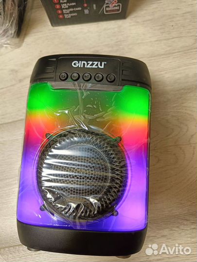 Новая блутуз-колонка Ginzzu со светомузыкой,USB SD