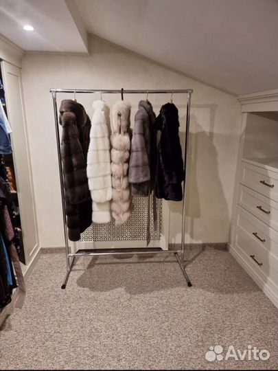 Вешалка напольная модель П-1240