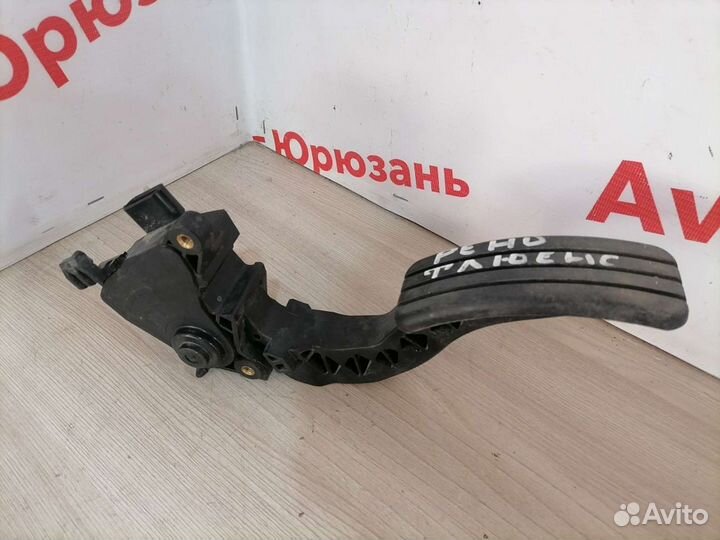 Педаль газа Renault Fluence