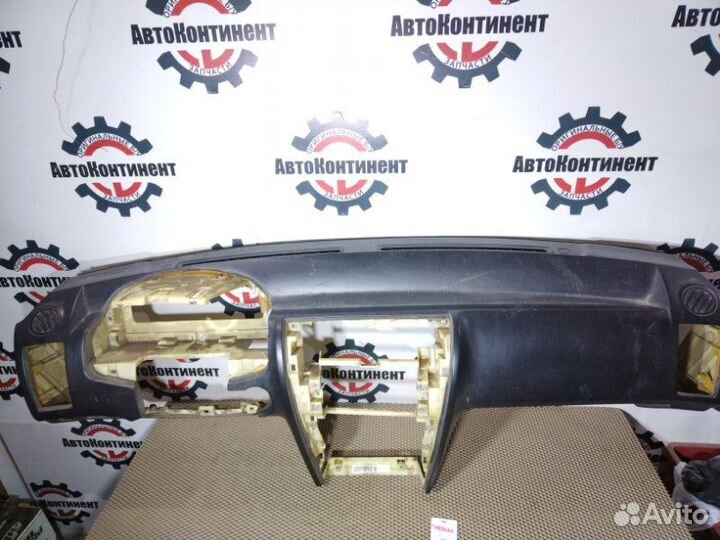 Панель передняя в салон Hyundai Terracan HP D4BH