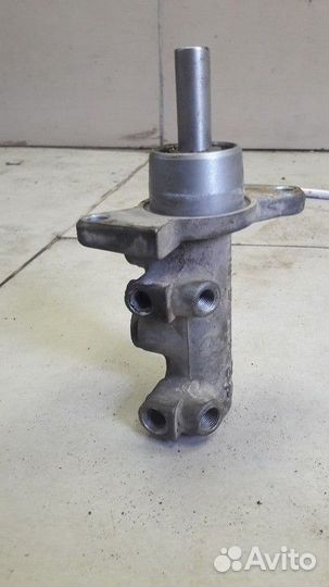 Главный тормозной цилиндр