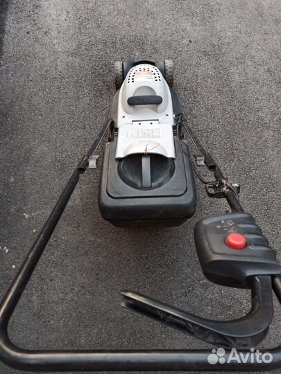 Газонокосилка электрическая