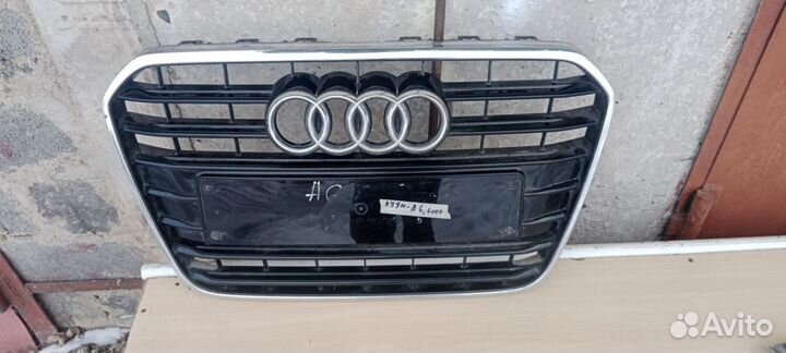 Решетка радиатора Audi A6 C7